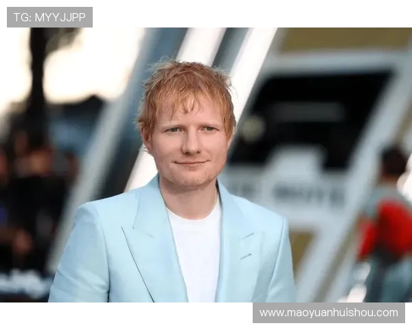 巴萨发布与黄老板联名国家德比球衣首回合限量版亮相