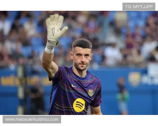 莱万破门滕森德容出场助力巴萨球员在国家队表现出色 莱万破门滕森德容出场助力巴萨球员在国家队表现出色