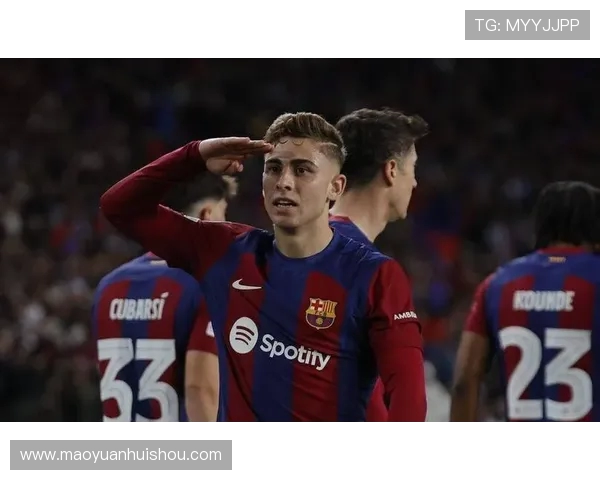 每体：费尔明和德容有望出战贝蒂斯；小白今天造访巴萨训练